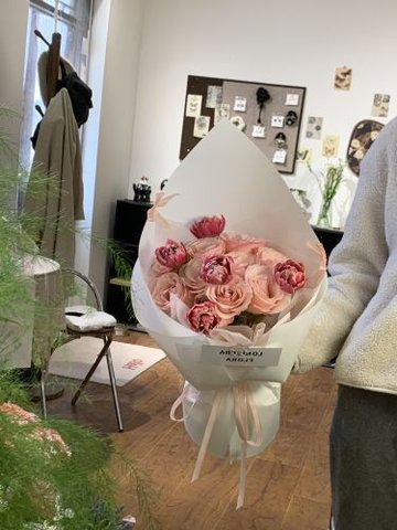 山东济南市历下区附近的鲜花店有哪些？