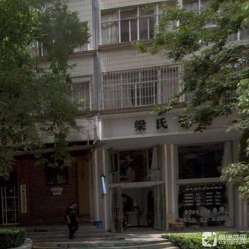 云南昆明市五华区附近的美容美发店有哪些？
