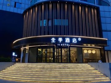 河北保定市竞秀区附近的酒店有哪些？