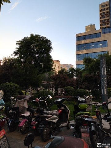 山西吕梁市离石区附近的旅游景点有哪些？