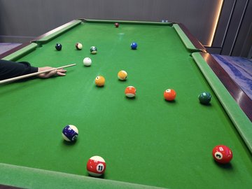 江苏无锡市滨湖区附近的台球厅有哪些？