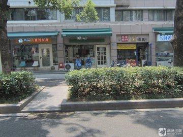 湖北武汉市武昌区附近的美容美发店有哪些？