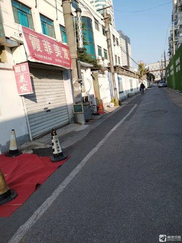 江苏扬州市邗江区附近的美容美发店有哪些？