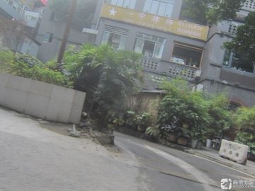 重庆渝中区附近的律师事务所有哪些？